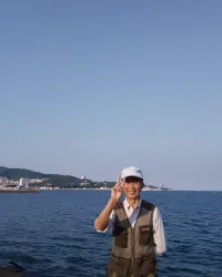 《贫民人生》封面